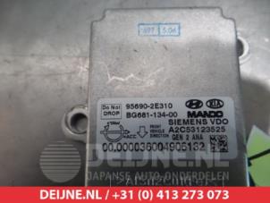 Kia Carens Anti-roll control sensor O329327 photo 2