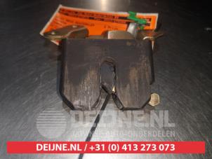 Toyota Corolla Slotmechaniek Achterklep O296828 foto 2