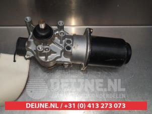 Subaru Legacy Front wiper motor O348764 photo 2