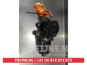 Gebruikte Ruitenwissermotor voor Daihatsu Move (L9) Prijs € 25,00 Margeregeling aangeboden door V.Deijne Jap.Auto-onderdelen BV