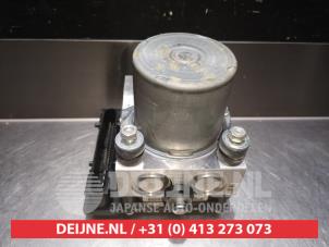 Nissan 370Z ABS Pumpe O337581 foto 3