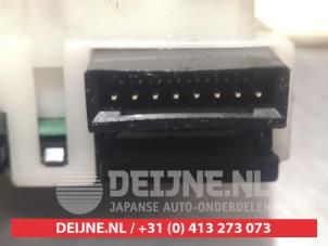 Nissan Navara Ruitenwis Schakelaar O309776 foto 4