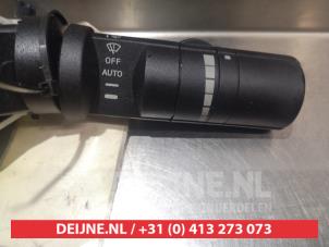 Nissan Navara Ruitenwis Schakelaar O309776 foto 2