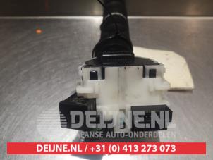 Nissan Navara Ruitenwis Schakelaar O309776 foto 3