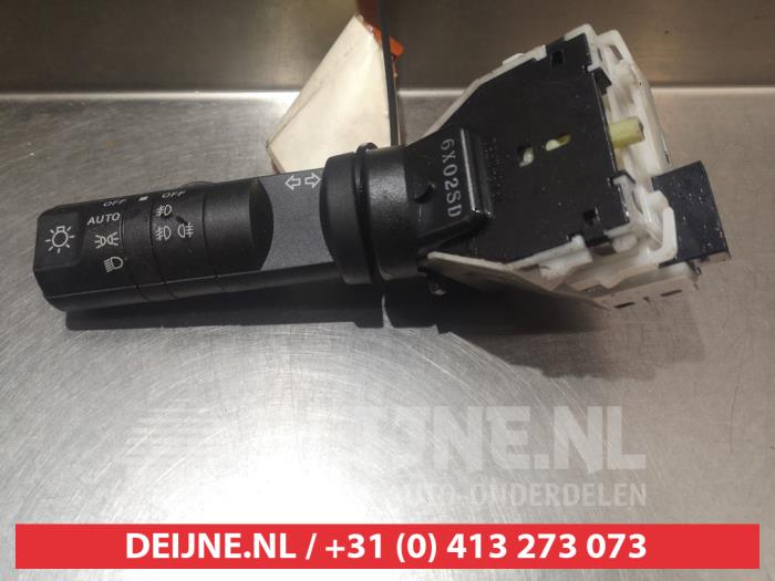 Nissan Navara Licht Schakelaar O306862