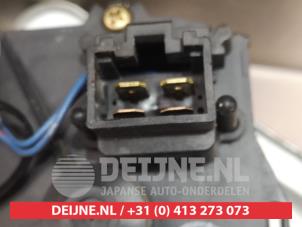 Daihatsu Cuore Ruitenwissermotor voor O349125 foto 3