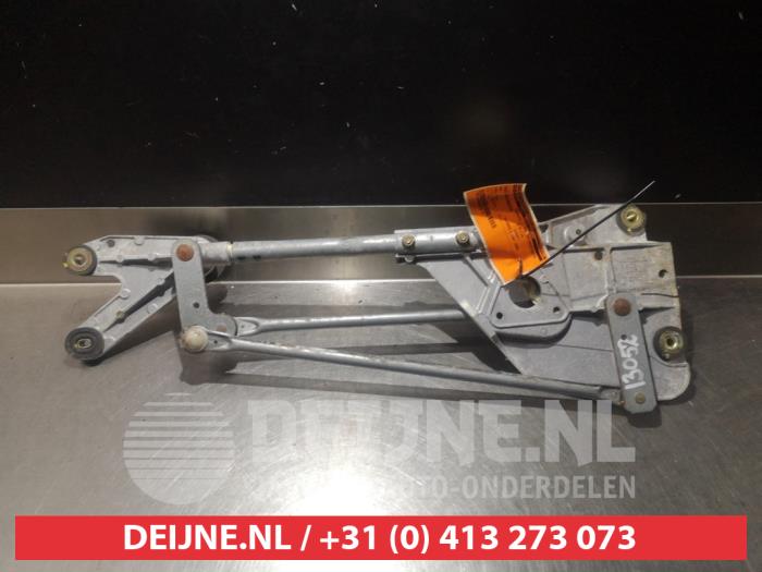 Nissan X-Trail Wiper mechanism O349701