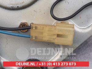 Daihatsu Terios Rear wiper motor O301286 photo 4