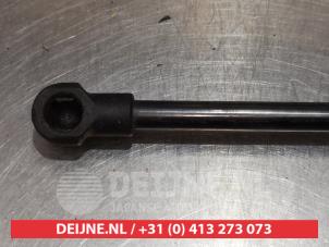 Lexus IS Bonnet gas strut, left O266047 photo 3
