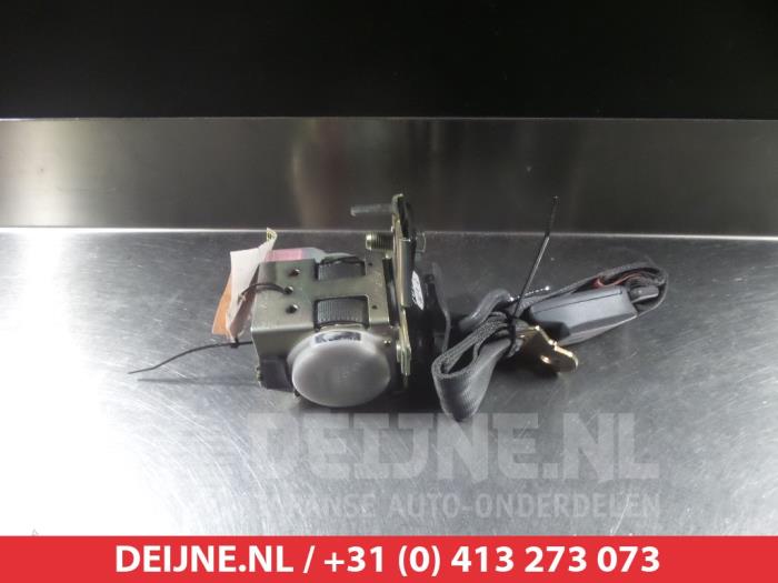 Mazda 323 Sicherheitsgurt Mitte hinten O315585