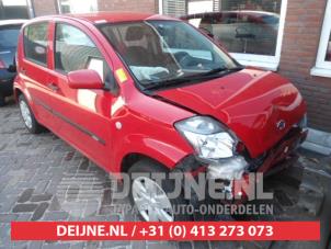 Daihatsu Sirion Portier 4Deurs rechts-achter O286640 foto 2