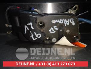 Suzuki Baleno Deurslot Mechaniek 2Deurs links O279082 foto 4