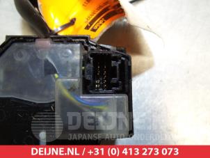 Mazda 5 Light switch O57586 photo 2