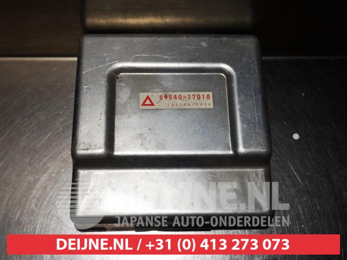 Gebruikte ABS Computer Toyota MR2 (SW20/21/23) 2.0 GTi 16V Prijs € 45,00 Margeregeling aangeboden door V.Deijne Jap.Auto-onderdelen BV
