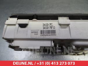 Suzuki Wagon R+ Kilometerteller KM O305030 foto 2