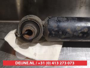 Toyota Avensis Stoßdämpfer rechts hinten O379856 foto 3