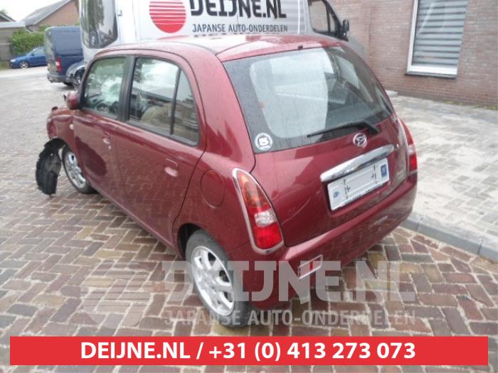 Daihatsu Trevis Portier 4Deurs links-achter O285614
