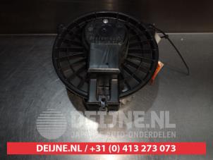 Daihatsu Trevis Heizung Belüftungsmotor O367320 foto 2