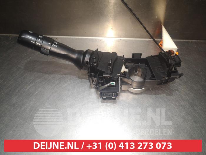 Toyota Rav-4 Light switch O307346