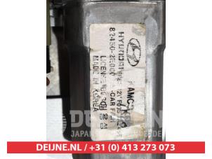 Hyundai Tucson Window mechanism 4-door, front left O275610 photo 2