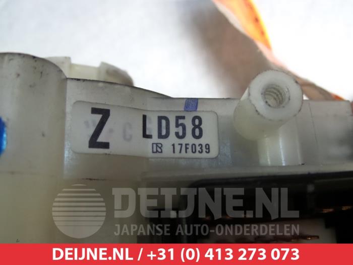 Mazda MPV Combischakelaar Stuurkolom O308245