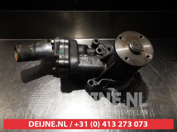 Mitsubishi L200 Wasserpumpe O348043