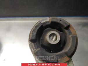 Mazda MX-5 Support (miscellaneous) O263537 photo 2