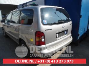 Hyundai Trajet Door window 4-door, front left O273882 photo 2