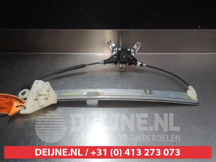 Mazda 2 Ruitmechaniek 4Deurs rechts-achter O291025