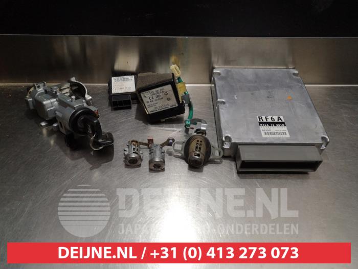 Mazda MPV Kontaktslot+Sleutel O334732