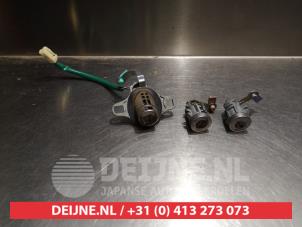 Mazda MPV Schlossset Zylinder (komplett) O277786 foto 2