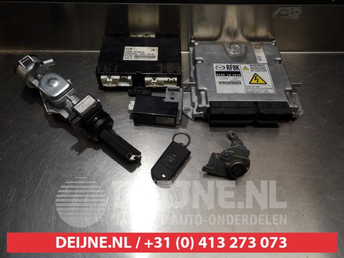 Gebruikte Computer Motormanagement Mazda 5 (CR19) 2.0 CiDT 16V Normal Power Prijs € 125,00 Margeregeling aangeboden door V.Deijne Jap.Auto-onderdelen BV