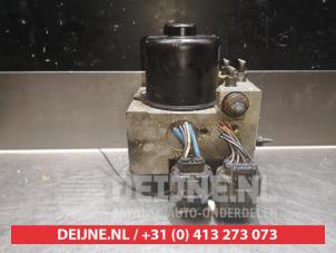 Toyota Funcruiser ABS Pumpe O338596 foto 2