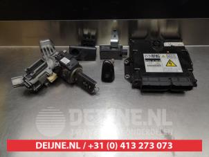 Mazda 6 Engine management computer O344073 photo 3