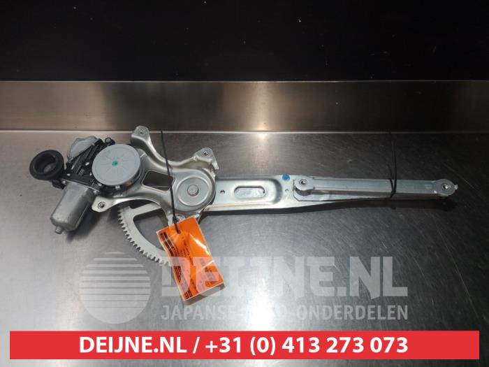 Toyota Prius Ruitmechaniek 4Deurs links-voor O276062