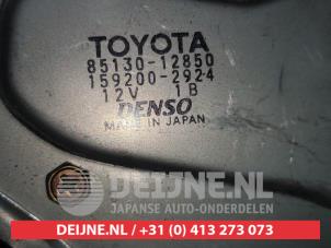Toyota Corolla Rear wiper motor O301406 photo 3