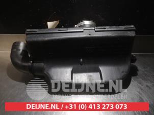 Subaru Forester Air box O356973 photo 2