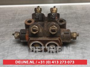 Mazda Demio Remdrukverdeler O324332 foto 3