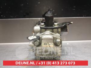 Mitsubishi Eclipse Lenkkraftverstärker Pumpe O331553 foto 3