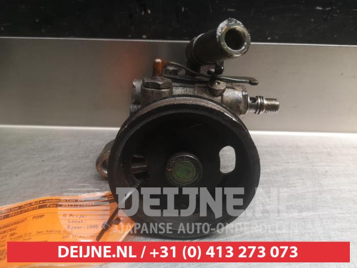 Gebruikte Pomp Servo Mitsubishi 3000 GT Prijs € 25,00 Margeregeling aangeboden door V.Deijne Jap.Auto-onderdelen BV