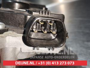 Toyota Auris Scheibenwischermotor vorne O349440 foto 4