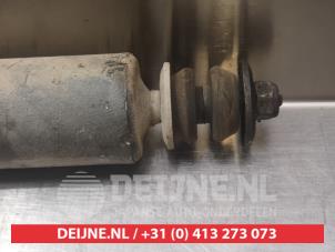 Mitsubishi Pajero Rear shock absorber, right O379544 photo 3