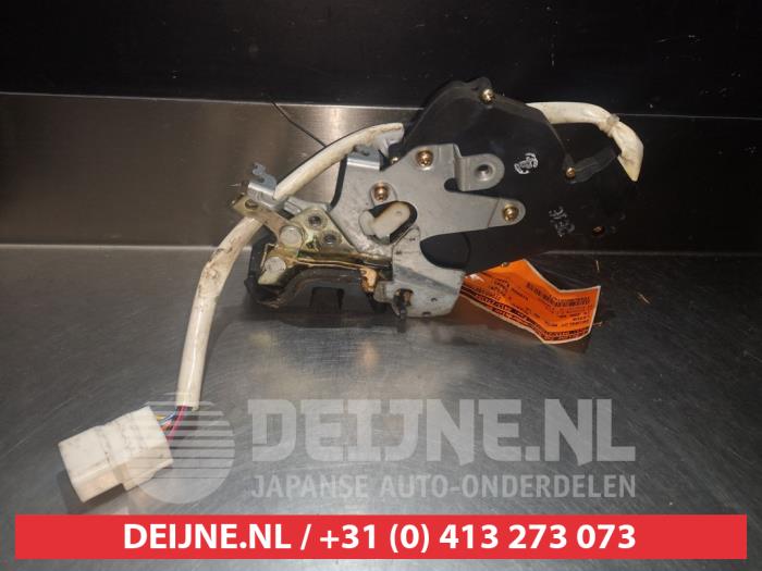Lexus IS Türschlossmechanik 4-türig links hinten O280287