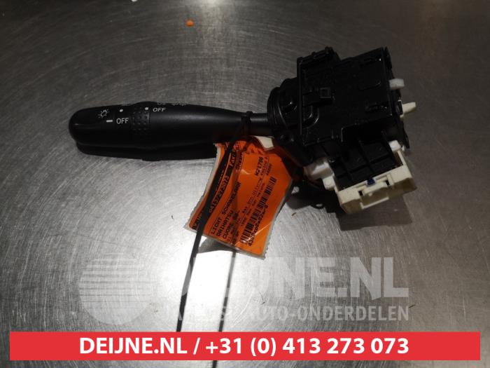 Daihatsu Cuore Licht Schakelaar O307122