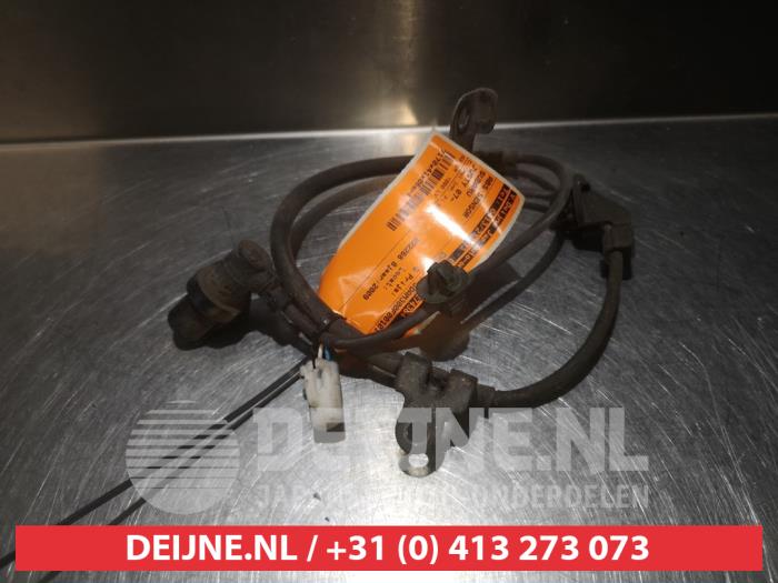 Subaru Justy ABS Sensor O327311