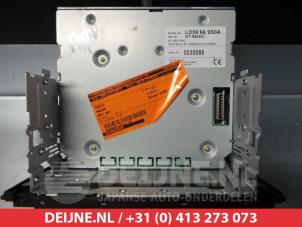 Mazda MPV Radio O312780 photo 3