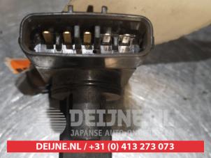 Toyota Rav-4 Luftmengenmesser O343085 foto 2