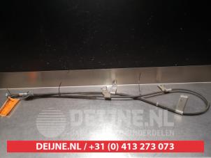 Gebruikte Handrem Kabel Honda Insight (ZE2) 1.3 16V VTEC Prijs € 20,00 Margeregeling aangeboden door V.Deijne Jap.Auto-onderdelen BV