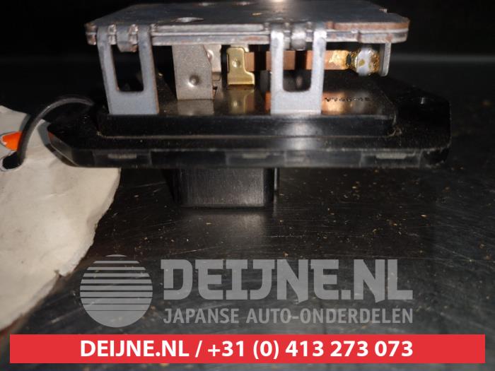 Toyota Yaris Kachel Weerstand O368413