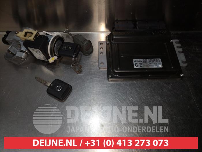 Nissan Primera Kontaktslot+Sleutel O335078